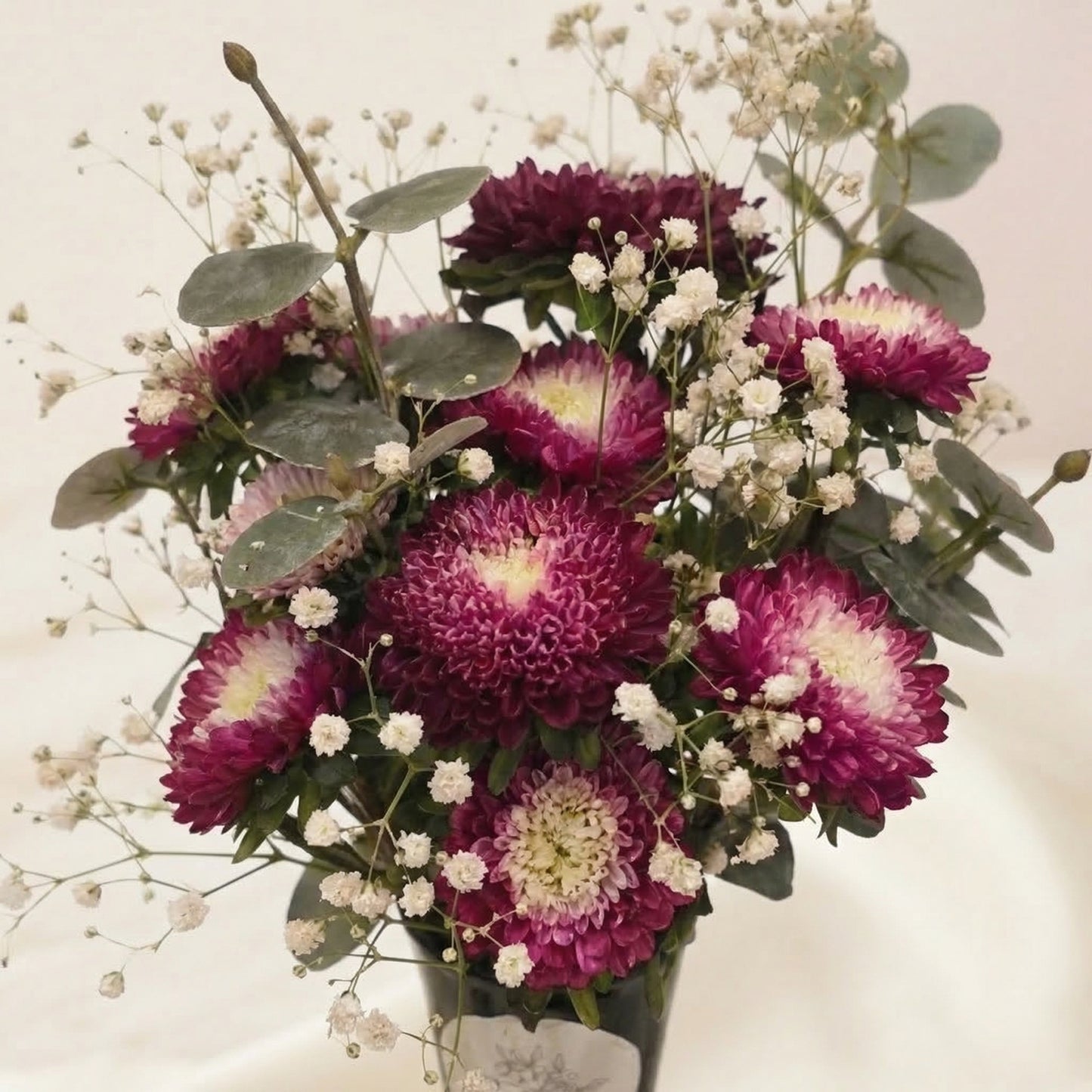 Violet Bliss Vase Side View – Elegant Aster Floral Vase Arrangement | Boutique de Fleurs Lahore Pakistan