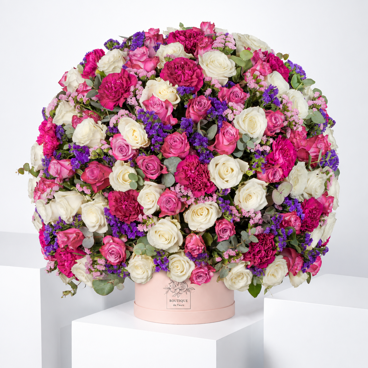 Amelia hatbox