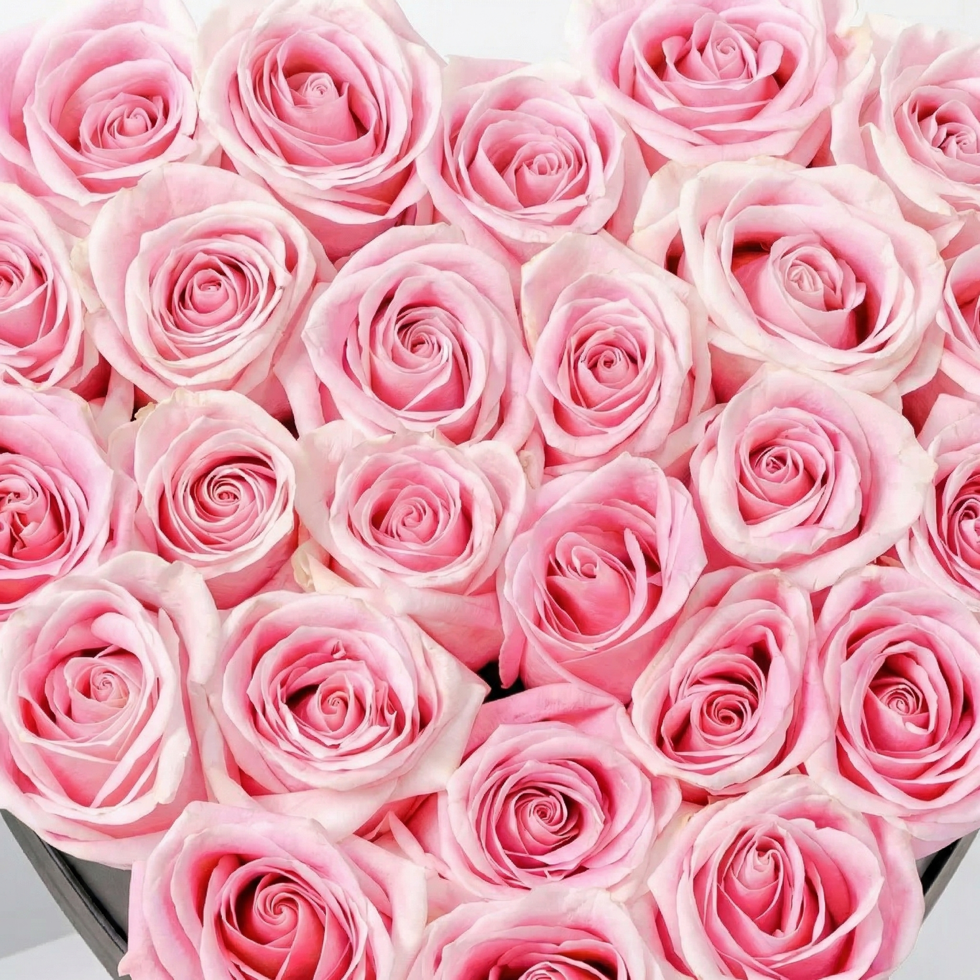 Valentine Pink Heart Box Top View – Romantic Pink Roses for Valentines Day | Boutique de Fleurs Lahore Pakistan