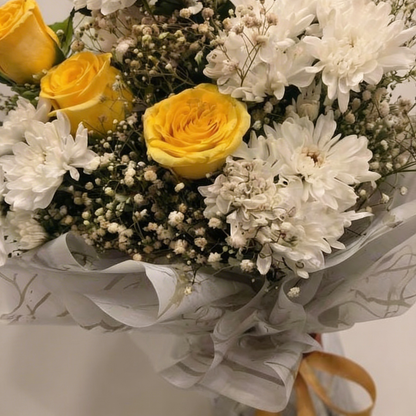 Sunshine Cheer Bloom Bouquet Wrapped – Yellow Roses Birthday Gift | Boutique de Fleurs Lahore Pakistan