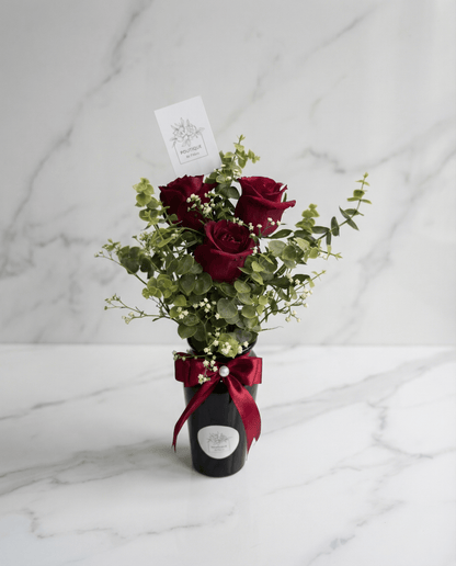 Red Romance Vase – Red Roses in Minimalist Elegant Vase | Boutique de Fleurs Lahore Pakistan