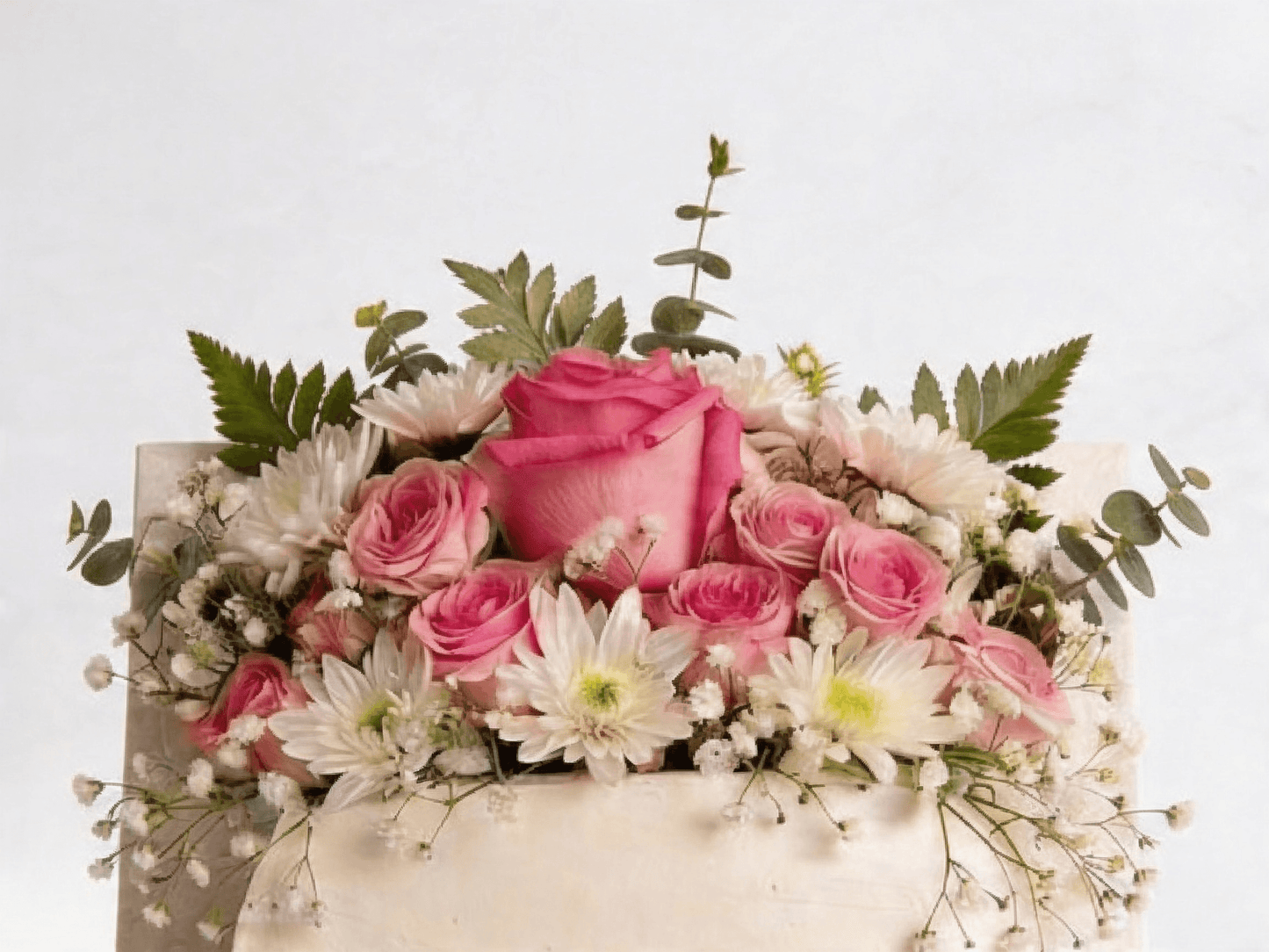 Mother's Day Blossom Cake Detail – Beautiful Floral Celebration Cake | Boutique de Fleurs Lahore Pakistan