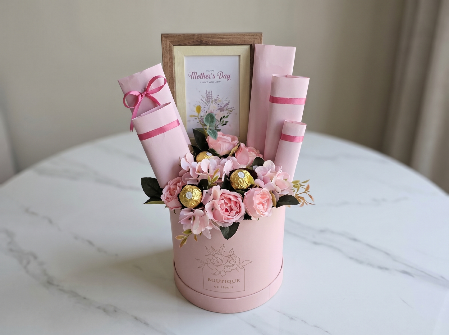 Pink Whisper Hatbox | flower delivery Lahore — image 1/2