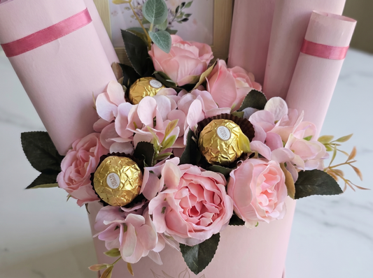 Pink Whisper Hatbox | flower delivery Lahore — image 2/2