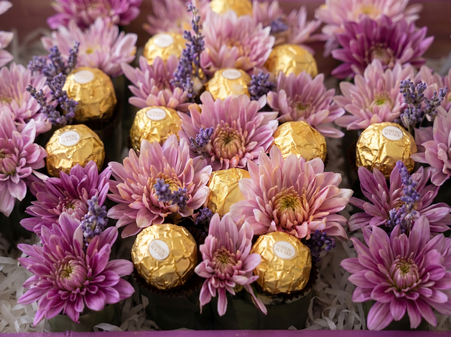 Amethyst Bloom Mother's Day Hamper Detail – Curated Mother's Day Gift Set | Boutique de Fleurs Lahore Pakistan