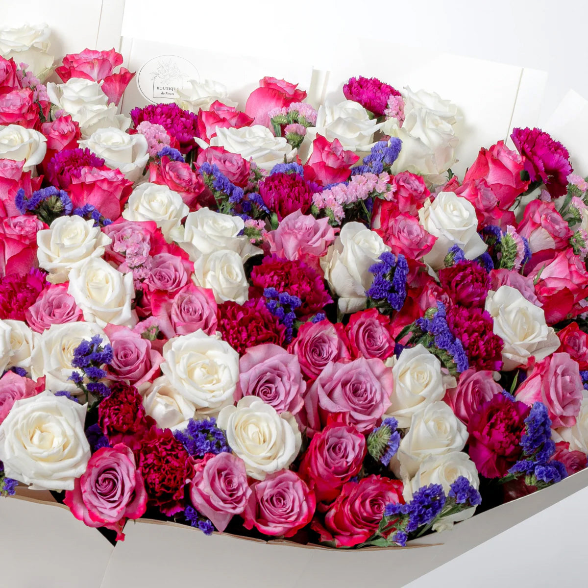 Ivy Grand Bouquet Top View – VIP Luxury Flower Bouquet Lahore Pakistan
