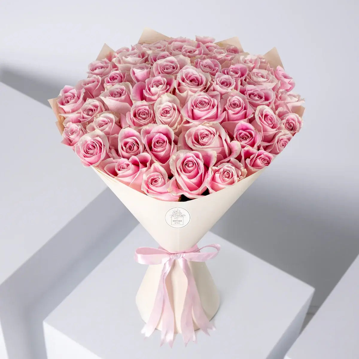 50 Pink Roses Bouquet Side View – Premium Pink Roses | Boutique de Fleurs Lahore Pakistan